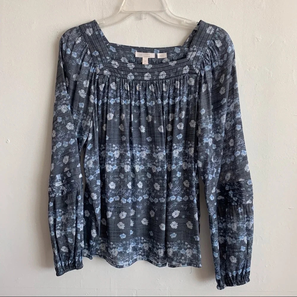 Lauren Conrad Floral Chambray Long Sleeve Blue Top size M
